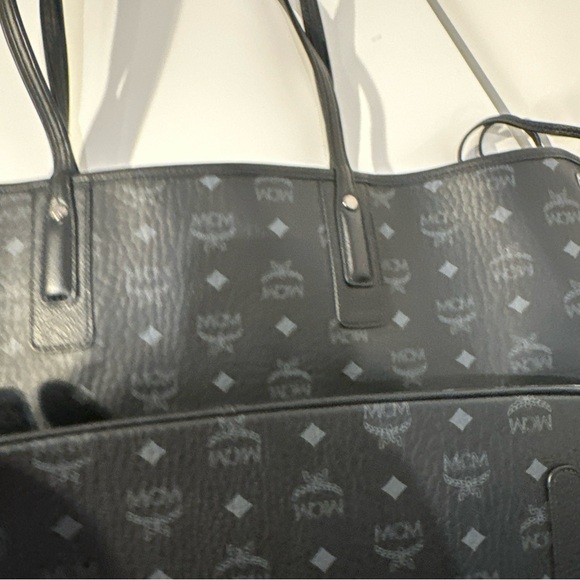 MCM PRODUCTS TOTE SHOPPER LARGE BLACK USA INC CORE MWPAAVI01 MSRP $1,550 - Picture 14 of 16